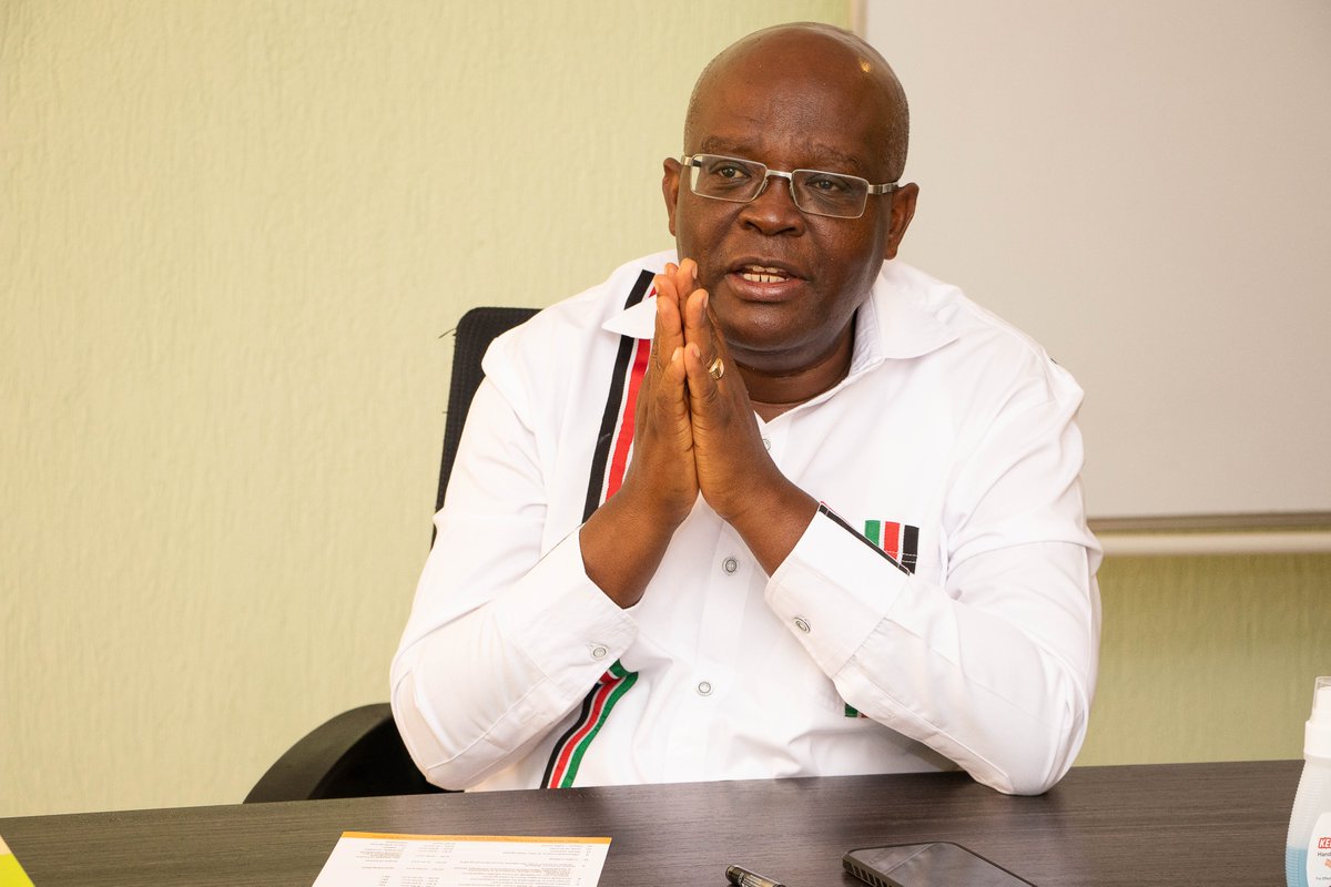 KmpdcOfficial's tweet photo. 1/2 KMPDC CEO Daniel Yumbya has convened a one-day consultative workshop of key stakeholders in the health sector. The meeting will take place on the 11th of November 2021 at the Council’s Headquarters at 10a.m. @MOH_Kenya @susan_mochache @DrPatrickAmoth @ppbkenya @NCKenya https://t.co/ffXfisXaHp