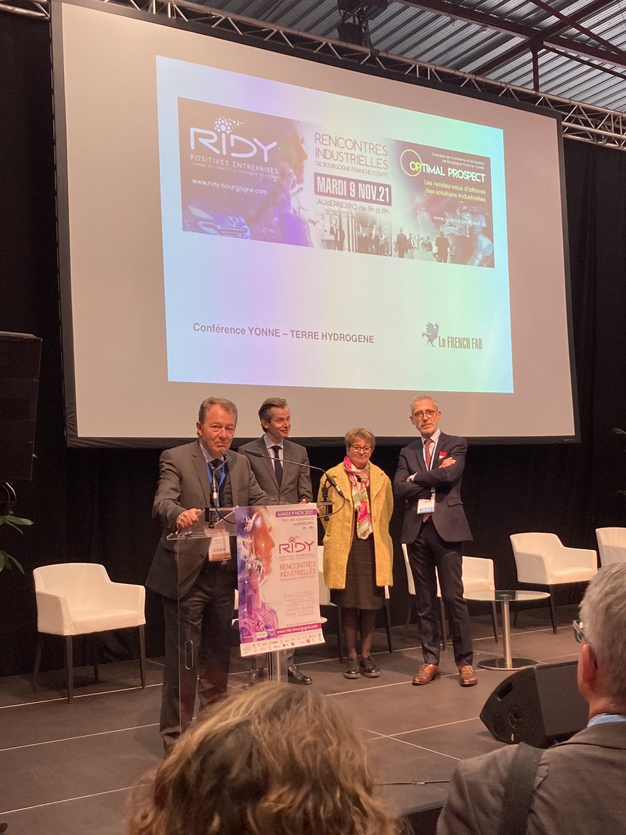 BFCnum's tweet photo. Depuis le salon des #RIDY - rencontres industrielles en BFC à @auxerrexpo Retrouvez-nous sur le stand B7-B9 ! Avec Brainytech @CtDaap Profilae @Frdriquelecomt2 #industrie #usages #rencontre @CCIYonne @cci_bfc @bfc_region https://t.co/X1VG5b7P1r