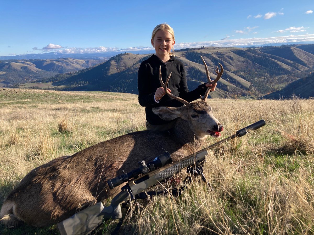 FederalPremium's tweet photo. On this #TerminalAscentTuesday let's hear it for 11-year-old Raegan. She took this great buck at 230 yards with 6.5 PRC Terminal Ascent.

#TerminalAscent #ItsFederalSeason #FederalAmmo https://t.co/2p9STdFjL2