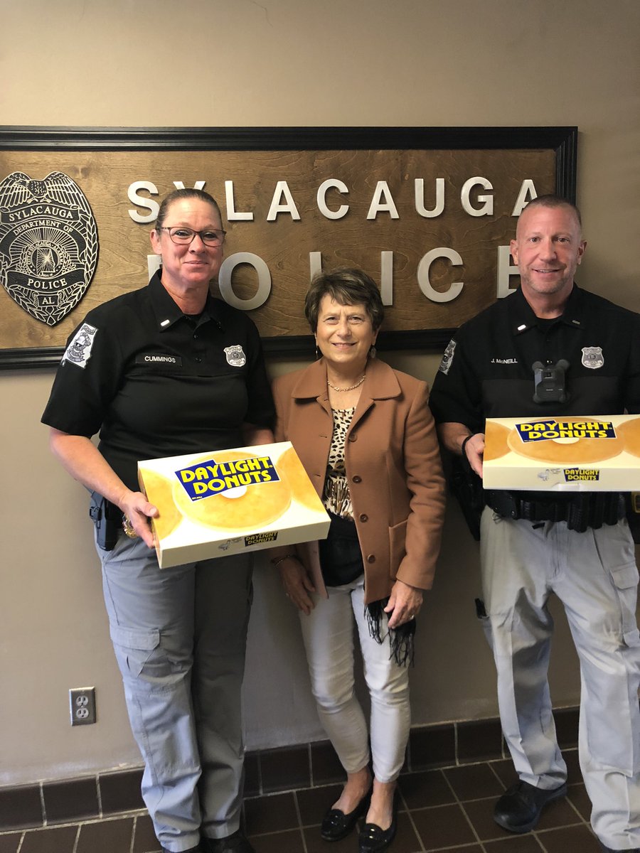 FoundationSCS's tweet photo. SCS Foundation thanks our local fire and police departments for their unwavering service to our community, but especially for their support at our annual 5K/10K Run. They keep our runners safe, on the right path, and make the event run smoothly. ❤️@daylightdonuts https://t.co/cQ9yzfzDFd