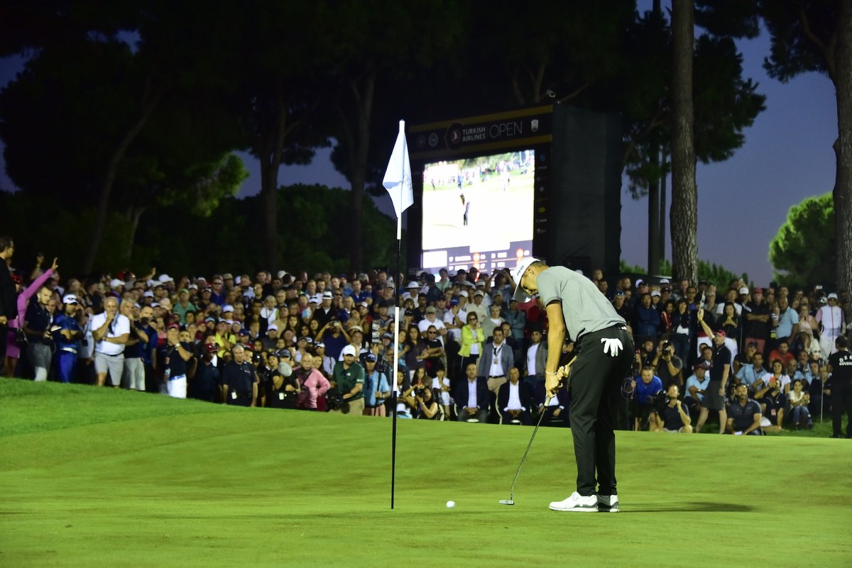 MontgomerieMaxx's tweet photo. 🔙 to 2019 when Tyrrell Hatton lifted #TAOpen trophy #MontgomerieMaxxRoyal. The 6-man (Hatton, Schwab, Kitayama, Van Rooyen, Perez, Hebert) marathon under the lights followed by Hatton beating Matthias Schwab on the 4th #playoff hole. #tb #MaxxRoyal #Belek #Antalya #Turkey https://t.co/fuKErqshnc
