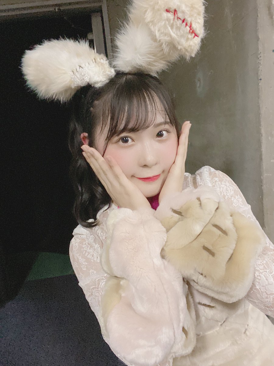 nin_nin_dayo's tweet photo. 誕生日おめでとう🎂大人になって落ち着いたなぁと思うこともあれば、テンション爆上がりな姿だったり、アイドルオーラ全開だったりで、毎日の推し事が楽しくもあり幸せです😁ヲタク生涯１番の推しメン☺️これからもガチモードでいきます😆18歳、最高に楽しい１年になりますように😊 #浅井裕華生誕祭2021 https://t.co/UbzbkrsDq1
