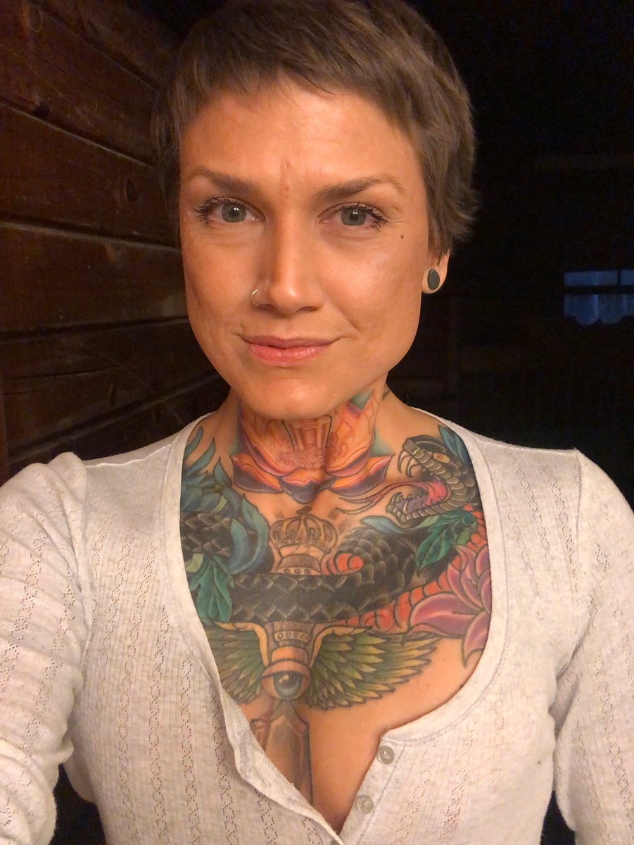 KarryKassi's tweet image. Hope y’all are having a great day!💖💖