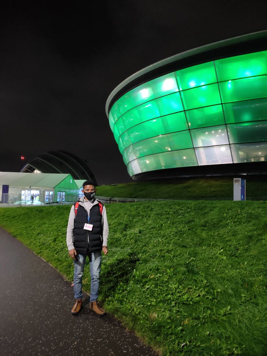 surafel_kindu's tweet photo. Very overwhelming and eye opening week at the @COP26. In three days we will know if our leaders really want to save the world or not!! @NisreenElsaim @vanessa_vash @IIED @UNFCCC @PreCop26ITA @GretaThunberg @YNCCCOFFICIAL @antonioguterres https://t.co/34czJELozk