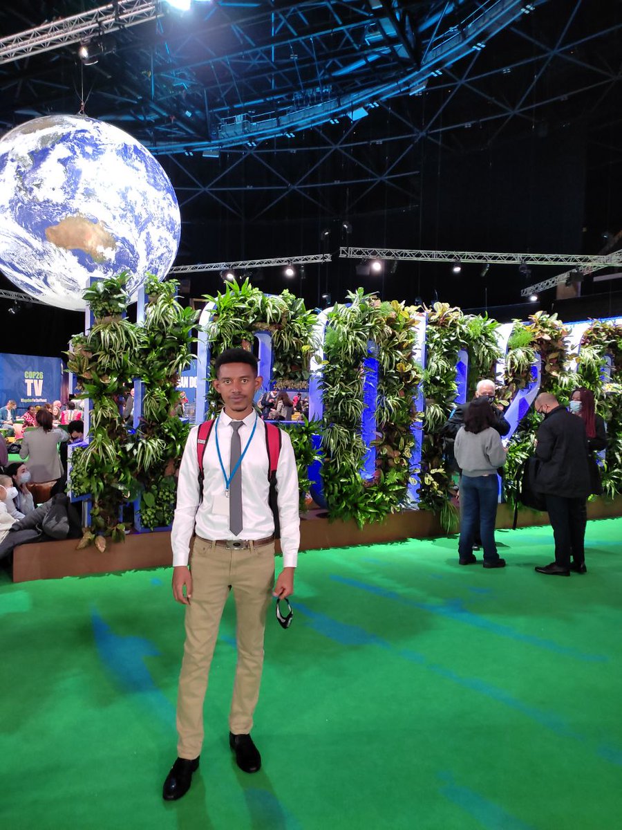surafel_kindu's tweet photo. Very overwhelming and eye opening week at the @COP26. In three days we will know if our leaders really want to save the world or not!! @NisreenElsaim @vanessa_vash @IIED @UNFCCC @PreCop26ITA @GretaThunberg @YNCCCOFFICIAL @antonioguterres https://t.co/34czJELozk