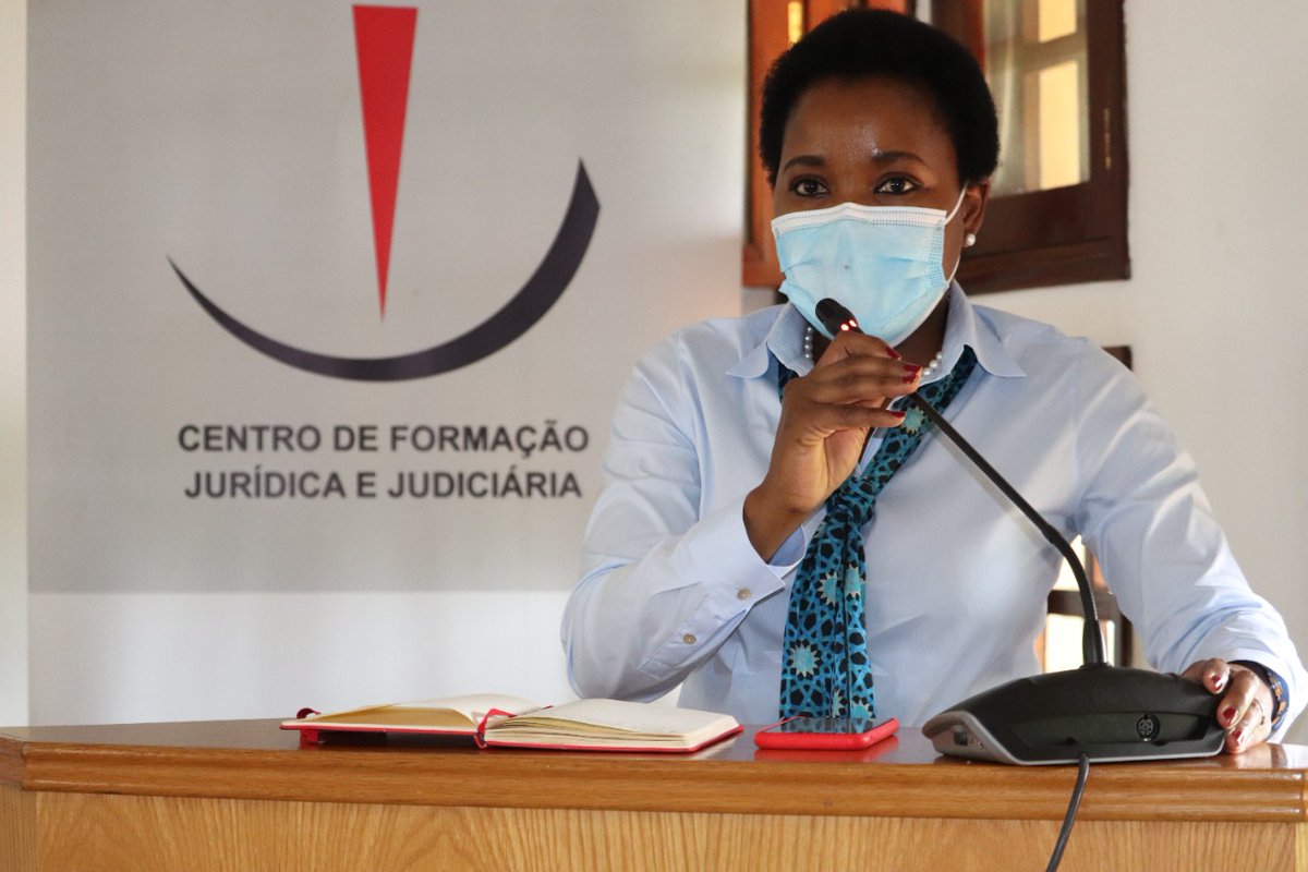 ENM_France's tweet photo. Ces 9 et 10/11, 21 #magistrats et #enquêteurs Mozambicains participent à une formation sur le thème du gel et de la confiscation des #avoirscriminels dispensée par 2 experts #ENM, à #Maputo, en présence de @BoerekampElisa #CFJJ. #international #interprofessionnalité https://t.co/X91v3XLjf6