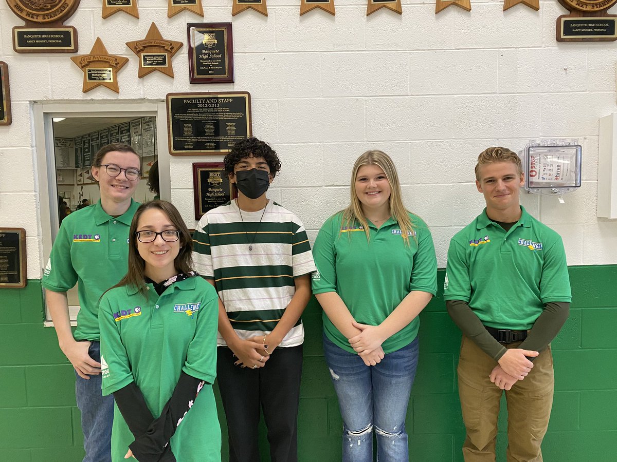 BanqueteHigh's tweet photo. KEDT Challenge Team wins round 1!!! Hunter, Ahmi, Bailey and Henry.  Ezequiel gets 1st place in UIL Congress https://t.co/Rw11VCeyFF
