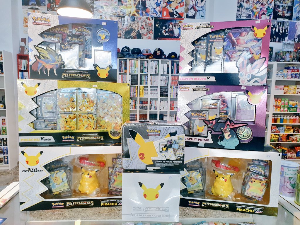 elius_store's tweet photo. ¡NOVEDAD! Ya a la venta en ELIUS las cajas de Pokemon Celebraciones 25 Aniversario 😍😍😍
#celebraciones #pokemon #tcg #jcc #cartaspokemon #elius #25aniversario #eliusmola #pokemon25aniversario #pokemoncelebraciones #juegosdecartas #tiendafriki https://t.co/J6YAE9E30Q