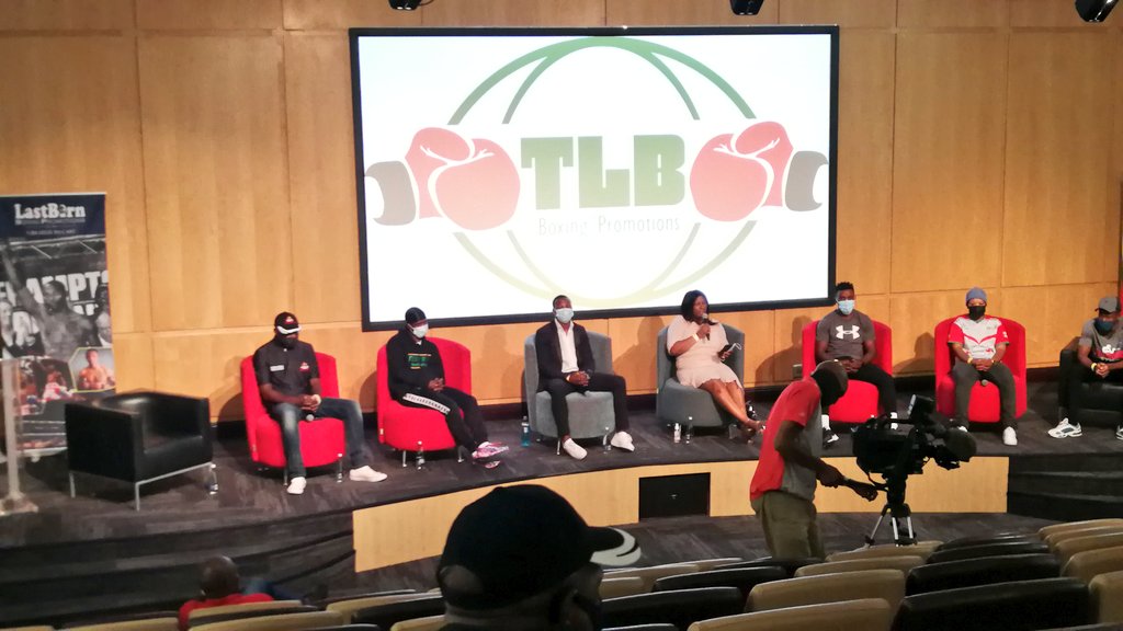 Power987Sport's tweet image. .@TlbPromotions have announced a double cracker bills scheduled for 28 November and 11 December. Athenkosi Dumezweni will face Lindile Tshemese in a trilogy bout for the Vacant SA super fly title at Vodaworld Dome.The tournament will also see the return of Tsiko Mulovhedzi.

1/2