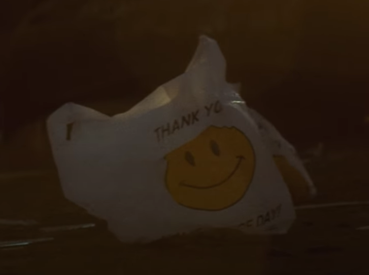 TXTFROMlS's tweet photo. also idk if im reaching or not but the smiley face plastic bag being discarded totally makes sense as the chaos chapter is the next part after minisode https://t.co/HaaDJJEucY