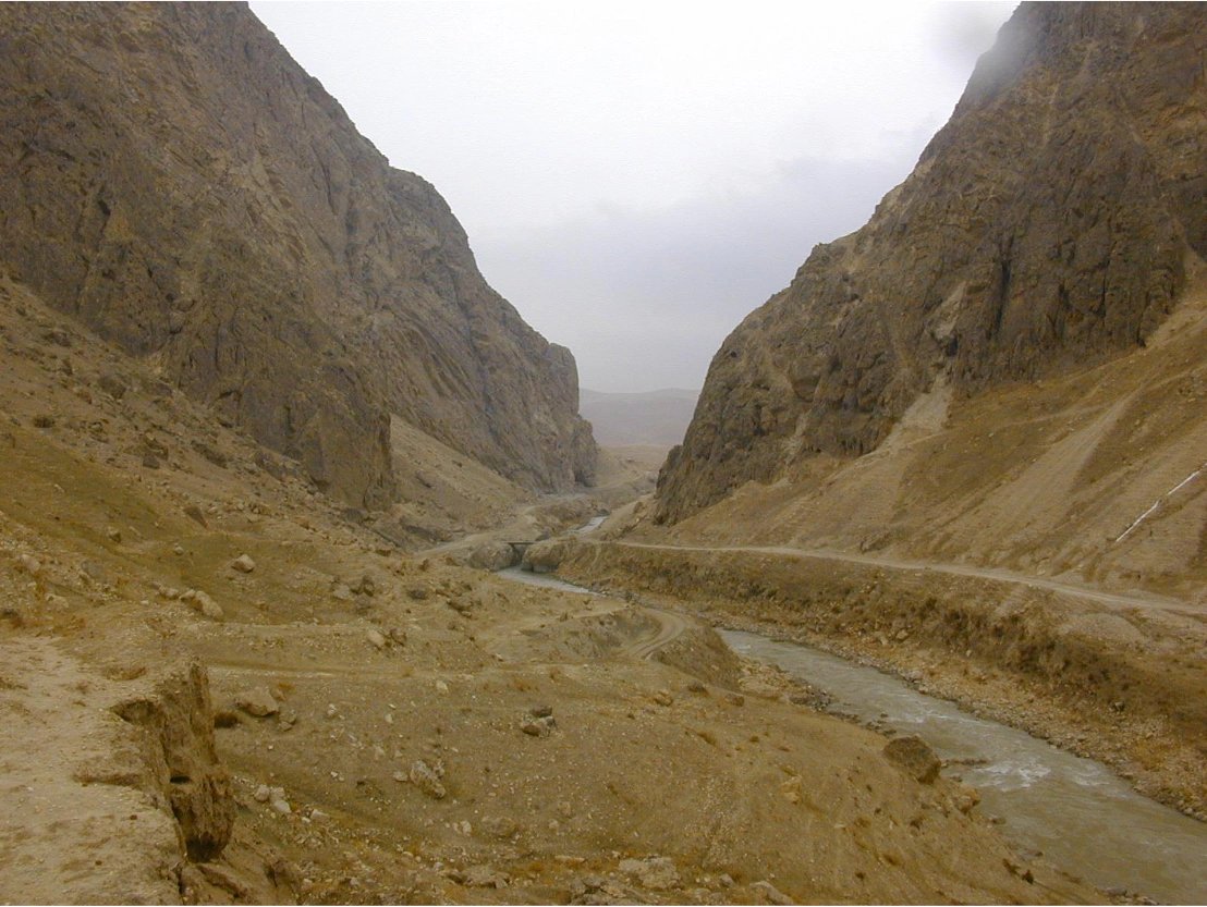 oda5951's tweet photo. On this day...

11-9-2001: Unwilling to pause after the victory in the Battle of Darya Suf, ODA 595 and Gen Dostum push towards the southern end of the Tiangi (a narrow pass through the mountains) where they position themselves for the final battle that leads into Mazar-e Sharif. https://t.co/Rp84EhuFYe