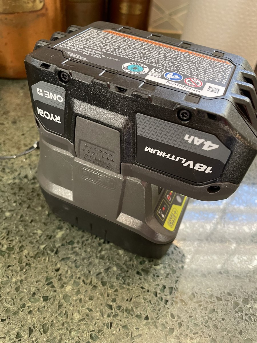 amyweeks's tweet photo. @RYOBItoolsusa hey there - not sure what to do. I bought an electric blower and the battery only lasts literally minutes. I don’t want to return the blower since it works great. How can I get a new battery with minimal return for you guys? https://t.co/0oyggwhAhH