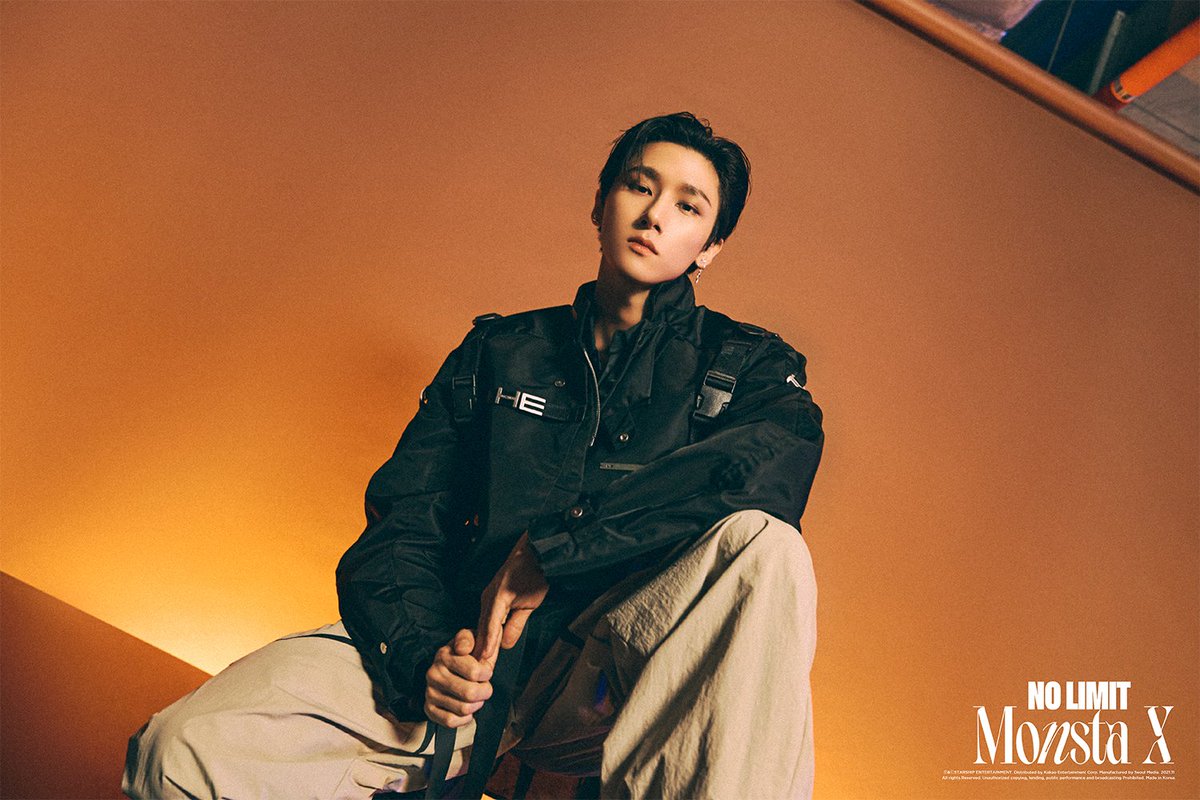 ChangBrasil's tweet photo. [#FOTO ] | 09.11.21 🐺
— Photo teaser do Changkyun para o novo álbum ' No Limit '. Ver 1 

#아이엠 #창균 #몬스타엑스 #IM #CHANGKYUN https://t.co/AJDe27NYE6