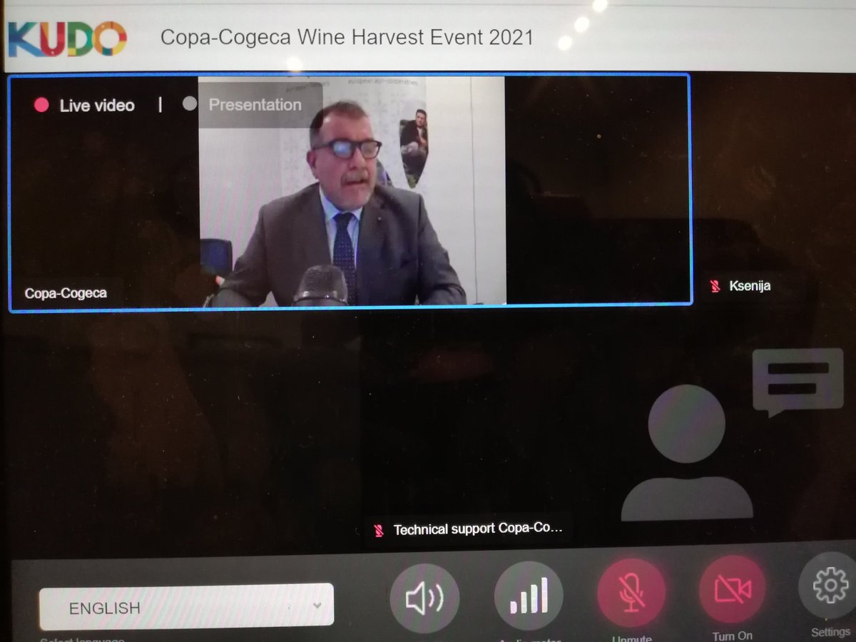 COPA-COGECA (@copacogeca) on Twitter photo Our Wine WP Chairman Luca Rigotti <a href="/MezzacoronaWine/">Mezzacorona Wine</a> opened our workshop on the future of the #EUwine sector. Addressing the low wine harvest outcome and some of the key challenges for the sector... Giving the word to experts who will provide for more details 👇
Thread 👇 Our Wine WP Chairman Luca Rigotti <a href="/MezzacoronaWine/">Mezzacorona Wine</a> opened our workshop on the future of the #EUwine sector. Addressing the low wine harvest outcome and some of the key challenges for the sector... Giving the word to experts who will provide for more details 👇
Thread 👇