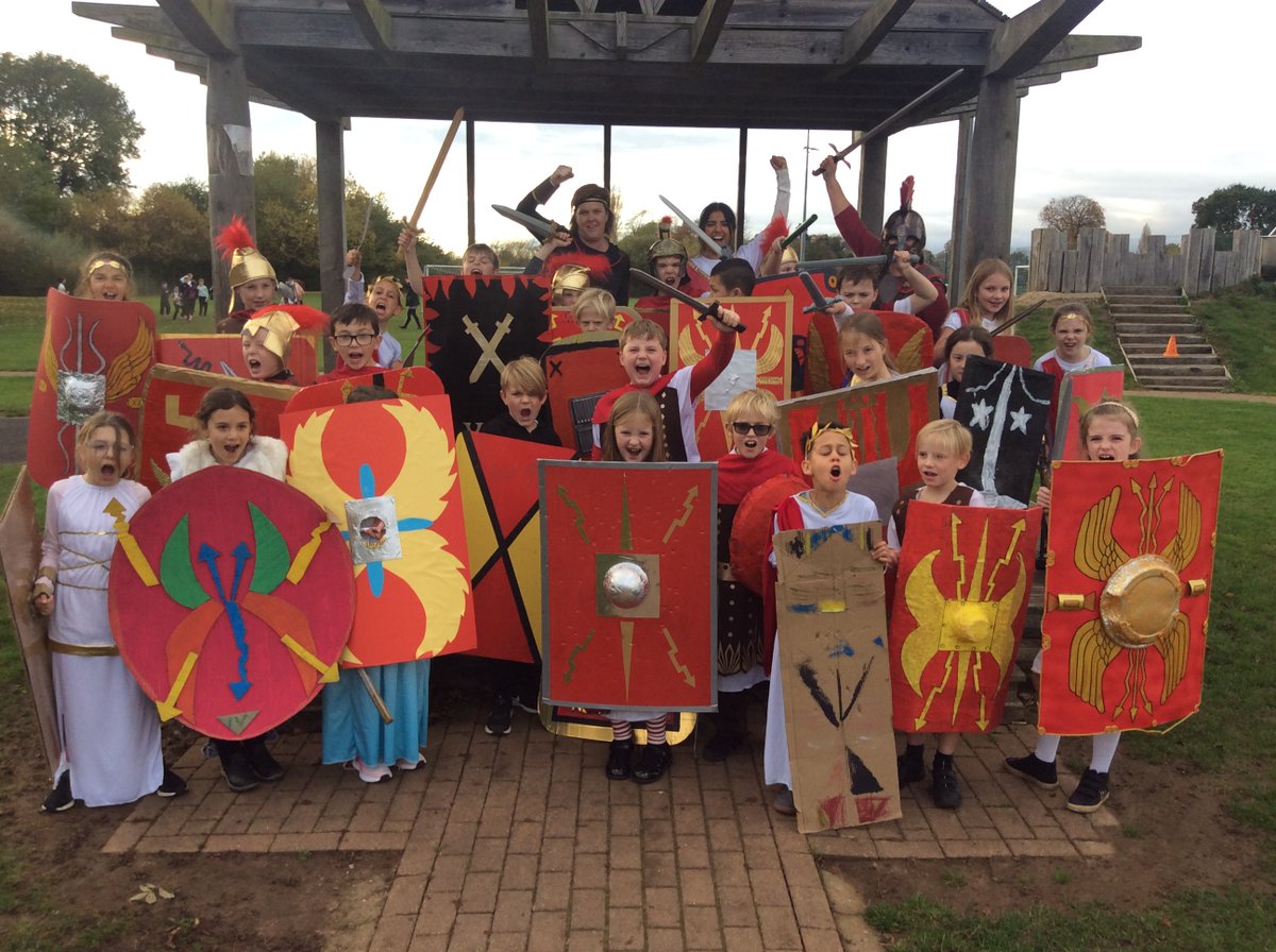 PanthersClass's tweet photo. Roman Battle Day! The children have had a great day. More pics and video to follow... https://t.co/1cTOFuv7cY