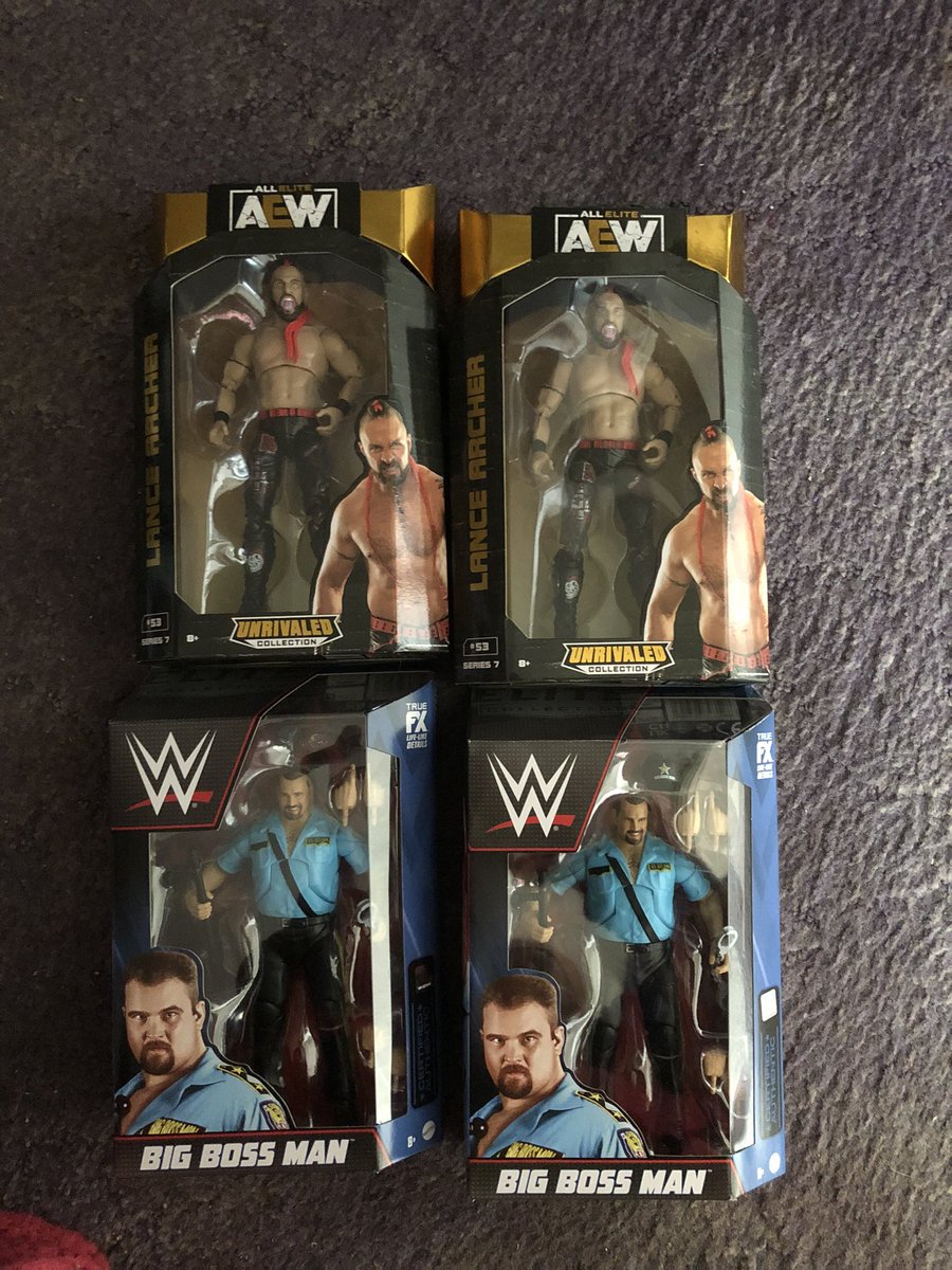 markypotter316's tweet photo. Thank you @RingsideC for the delivery to the Uk 🇬🇧 of the awesome elite 90 Big Boss Man and @LanceHoyt #MiniHawks ✝️💫✝️ https://t.co/0Hsl60IluG