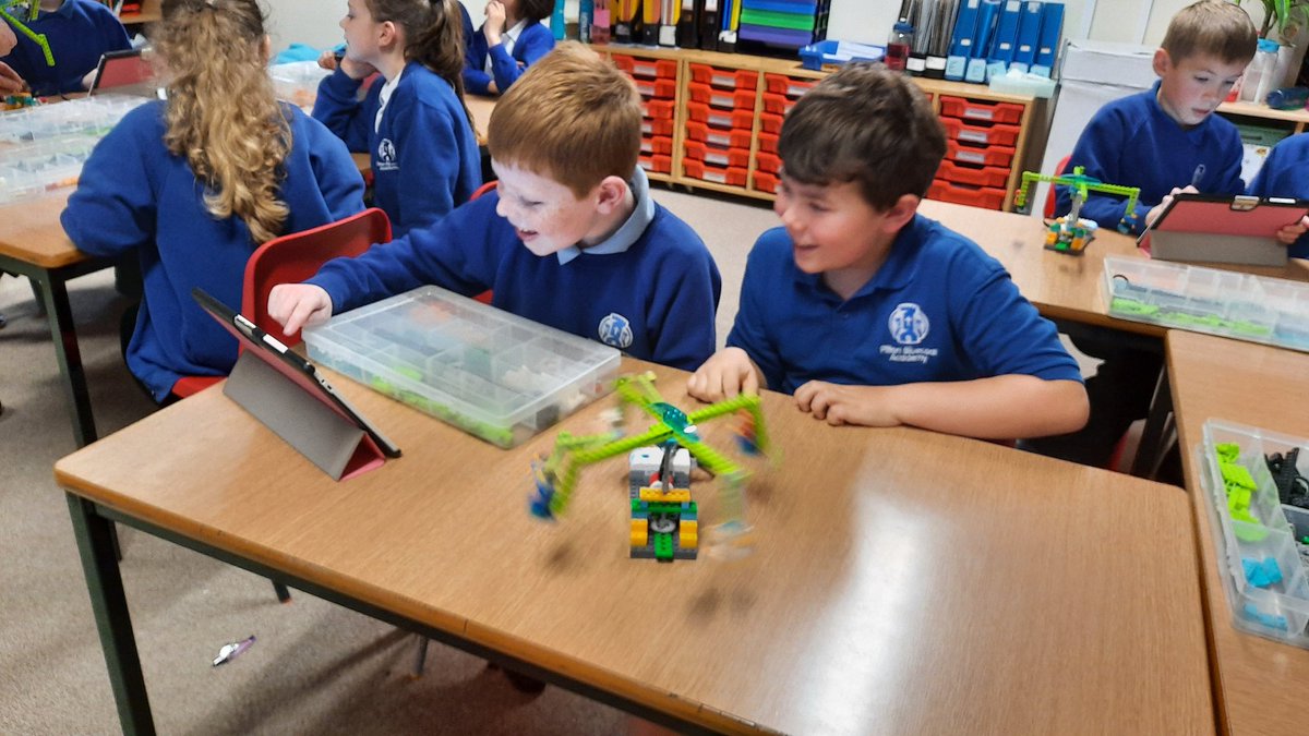 We have just had the most amazing two days with Nick from @legoworkshops. So many children said, "Can we do this every day?" They are the Robotic Engineers of the future. #juniorstem
