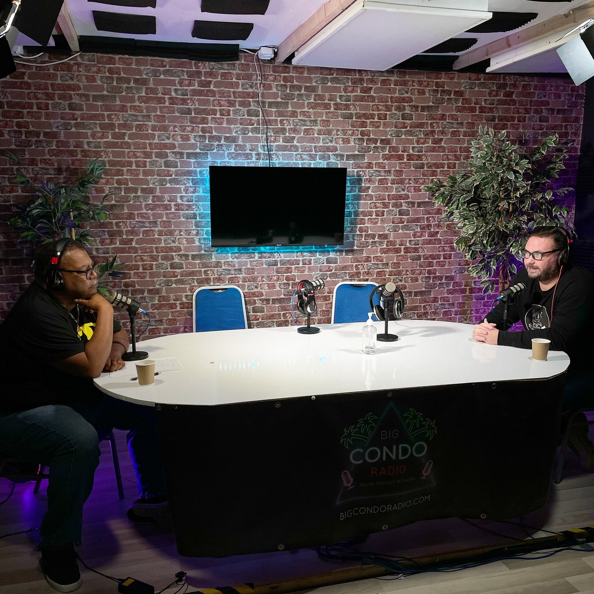 RoyzyRothschild's tweet photo. Shout out to @liamstarkey84 for coming in to the @BigCondoAcademy to do an interview on @bigcondoradio for the community initiative podcast , some amazing work they do at the inclusive hub 😃 https://t.co/kRWQxVec7h