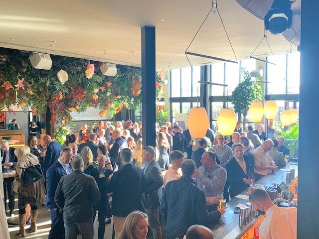 brownandwills's tweet photo. November’s @TTC_Leeds Meeting is almost here & is kindly sponsored by @DB3group.
📅Thurs 18th Nov
⏰12.30pm to 2.00pm
📍 @East59thLDS
Would you like to join us?
📩rachel@ad-hoc-admin.co.uk by Mon 15th Nov
#thirdthursdayclub #leeds #networking #leedsnetworking #yorkshire https://t.co/gpbYN7MuV6