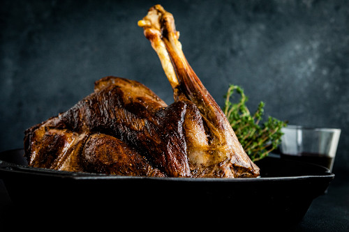 Heb jij al ideeën voor het Kerstdiner? - mailchi.mp/a5332b7c0977/h… Haal nu alvast de aanbiedingen in huis! #bbqnl #instafood #ossenhaas #beefwellington #reebout #bavette #porkrack #buikspek #onlineslager #vleesbestellen #kerstdiner