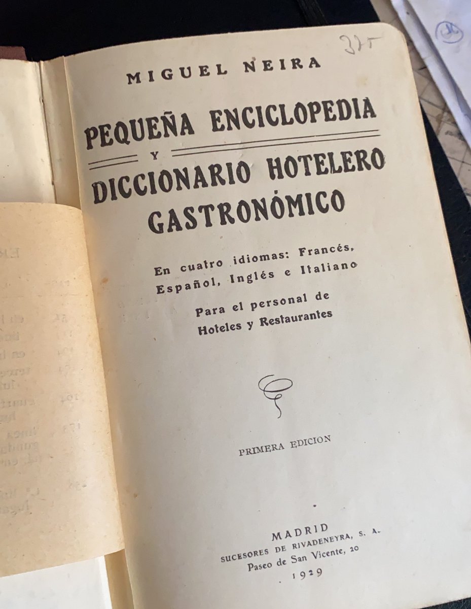 biscayenne's tweet photo. Ahora que tanto se habla del trabajo en hostelería no viene mal recordar que hace 92 años ya hubo quien reivindicó su valor:

“El arte de servir a la mesa es eso, un arte”. https://t.co/4GVRbyXUtZ