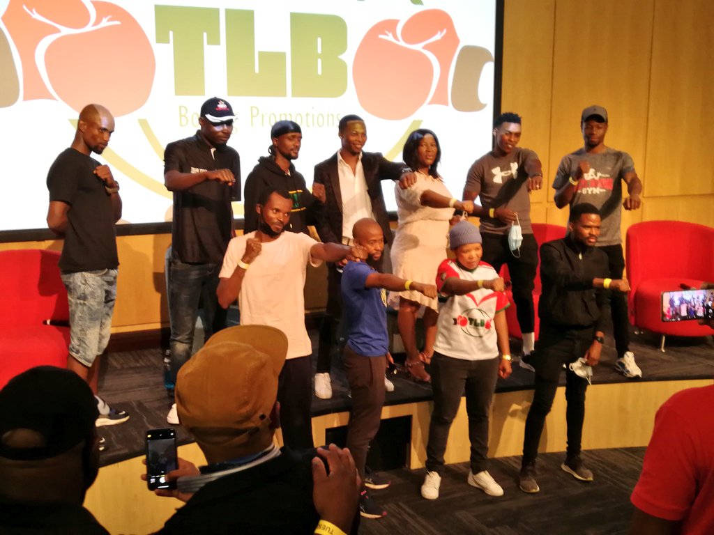 TimesBoxing's tweet image. .@TlbPromotions will host two tournaments on Sunday, 28 Nov and Saturday, 11 December. Athenkosi Dumezweni will face Lindile Tshemese for the Vacant SA super flyweight title. @zolani_tete will face Jelbirt Gomera &amp;amp; former IBO lightweight champ @nomevaXN fights Sonny Katiandagho.