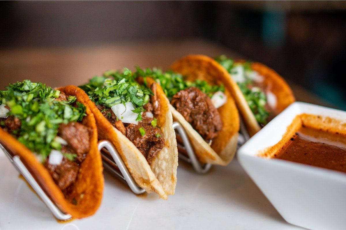 DelBarrioDC's tweet photo. It's Taco Tuesday! 🌮 That means you can choose ANY two tacos on our menu and add a classic or spicy Margarita for just $10! Don't miss out. Head in now! https://t.co/Ib0kMzpCms