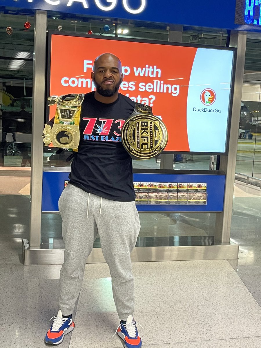 dacarter1350's tweet photo. @cali_bomaye  the double champ https://t.co/FAGwzEF8YT
