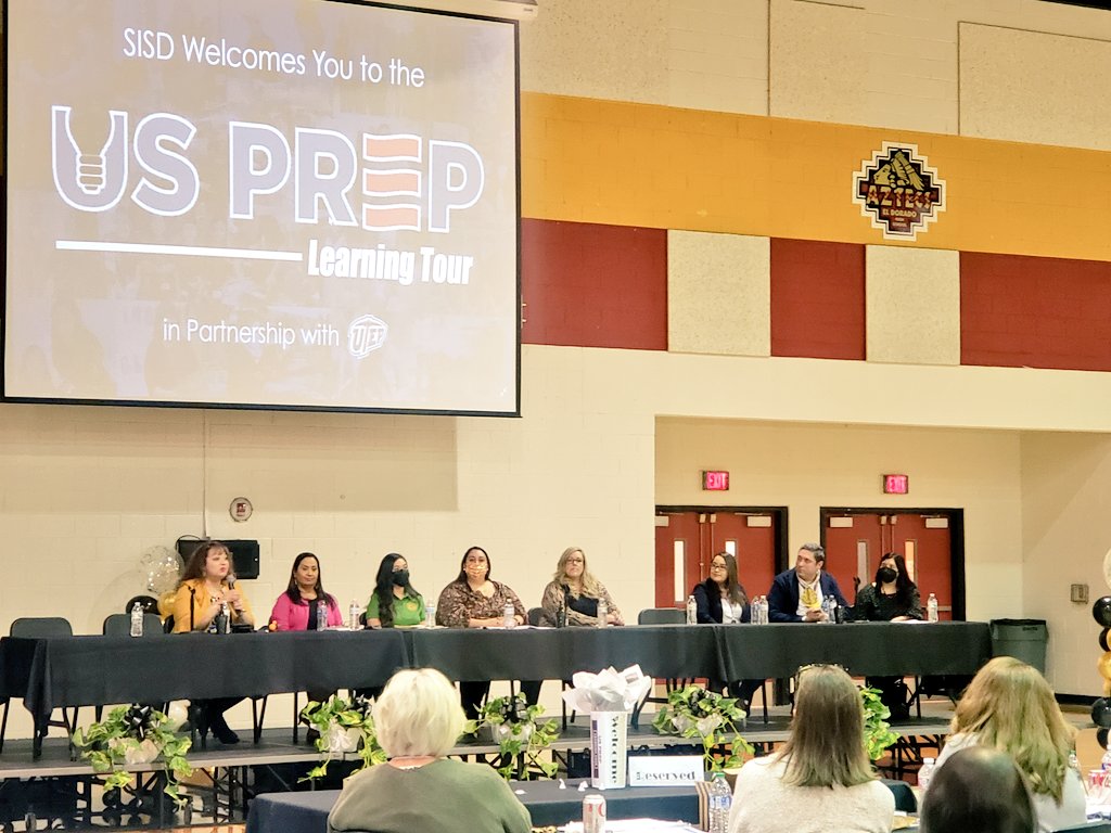 De_White_LaNube's tweet photo. Thank you @amacias_PHE and Ms. Pulley for representing Purple Heart at the US Prep Learning Tour! #TeamSISD #HeroPride https://t.co/gvpiF03FbW
