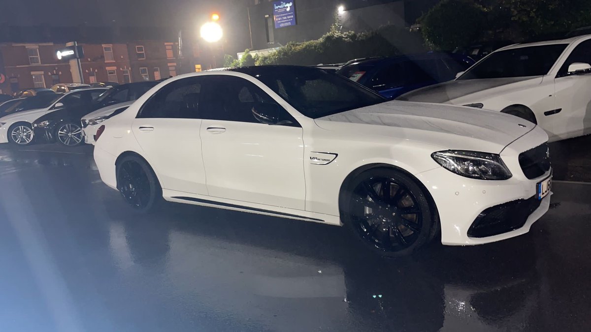 Jake_DH_'s tweet photo. New whip 😍😍 c63 AMG https://t.co/9I6TZss19Q