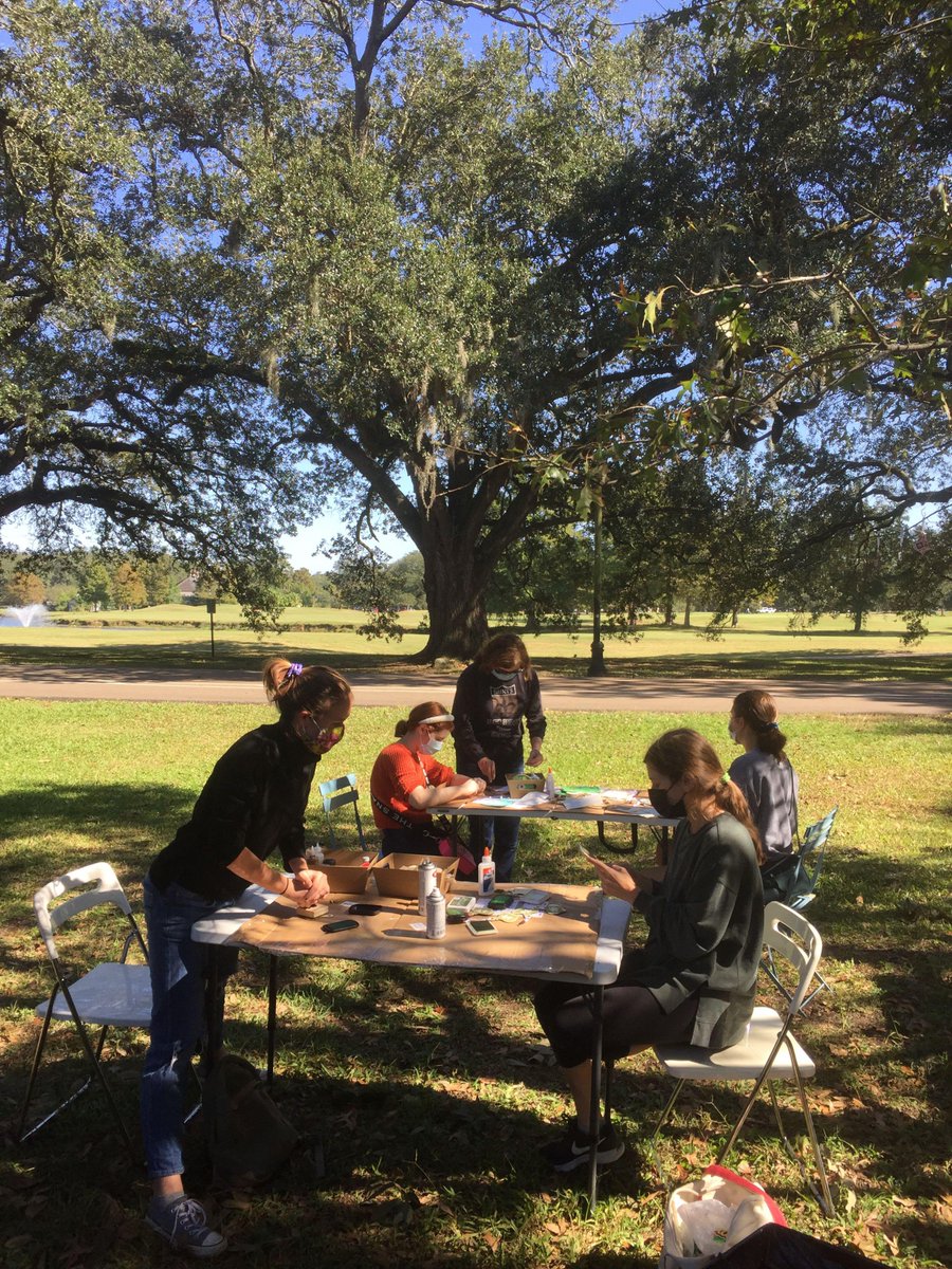 listen_kids's tweet photo. We need VOLUNTEERS THIS SATURDAY!  
Nov. 13, 2-4pm—Audubon Park, #NOLA 
(Park near Camp &amp; Walnut. Walk into the park via Camp &amp; look to your left.) We’re prepping a fundraiser mailing.  Also: crafts for kids, info, good company 😍😍😍 https://t.co/ugD0dvT6U0