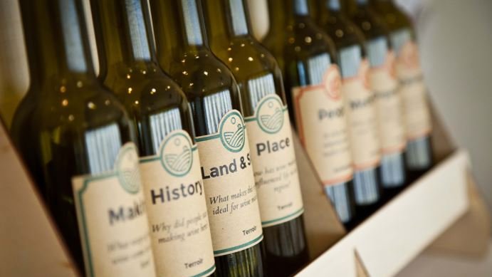 UBCO Faculty of Management researchers Jacques-Olivier Pesme, Roger Sugden, Malida Mooken, Marcela Valania and Kim Buschert explore BC’s identity as a wine-producing territory. Read full story:  ow.ly/AAVF50GJNwA