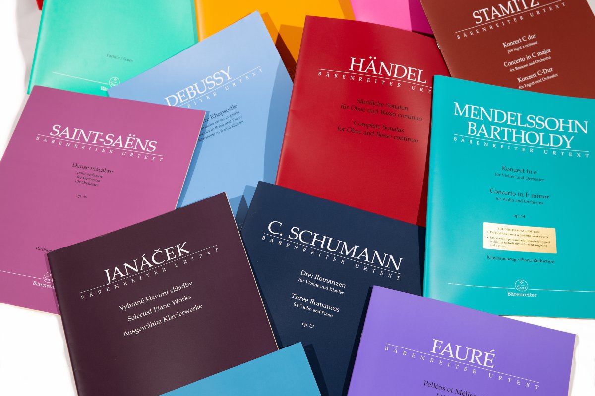 JuilliardSchool's tweet photo. Save 20% on all @Baerenreiter titles at the @JuilliardStore through November 21! Shop at https://t.co/OZhwBQuMdi or in-store (vaccination card or Juilliard ID required) at 144 W 66th Street! 🐧

#sheetmusic #juilliard #juilliardstore #baerenreiter https://t.co/wr6oD8Imy2