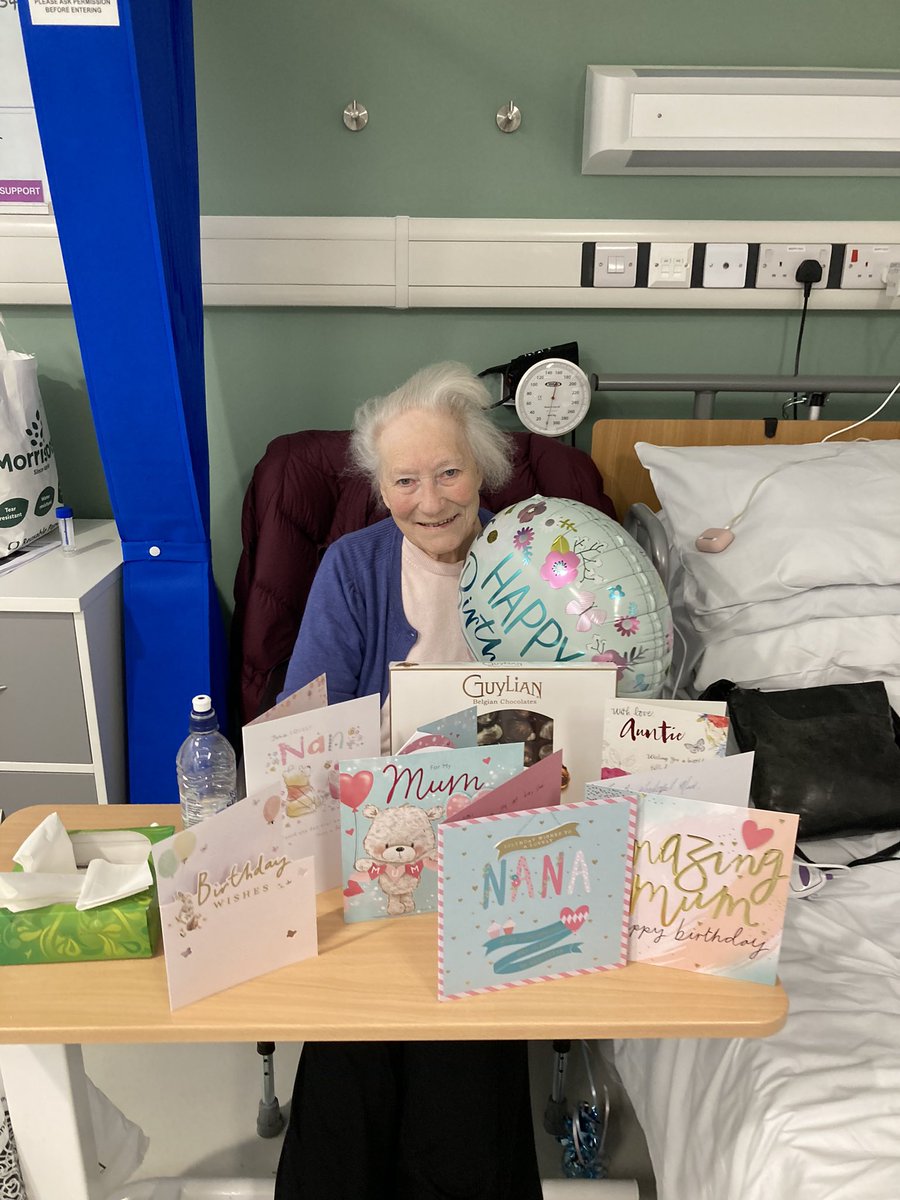 ImcUnit's tweet photo. Our first birthday at the new unit for one of our patients today. Happy birthday Eileen from all of us👏🏻🎂🎉🥳(photo with permission)@NCAlliance_NHS https://t.co/6gFLyaghX9
