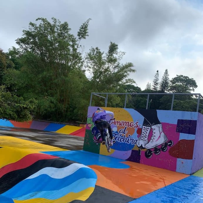 con_tiza's tweet photo. #Video 
#Acondicionado para el ejercicio físico individual o en familia. 
Nueva cara del #ParqueMetropolitano

https://t.co/dxtSV7K7x2
@FreddyBernal 
@Silfredo_SC 
@charlychaves 
@RNV_Tachira 
@avnve 
@UNoticias https://t.co/x43gyIABQF