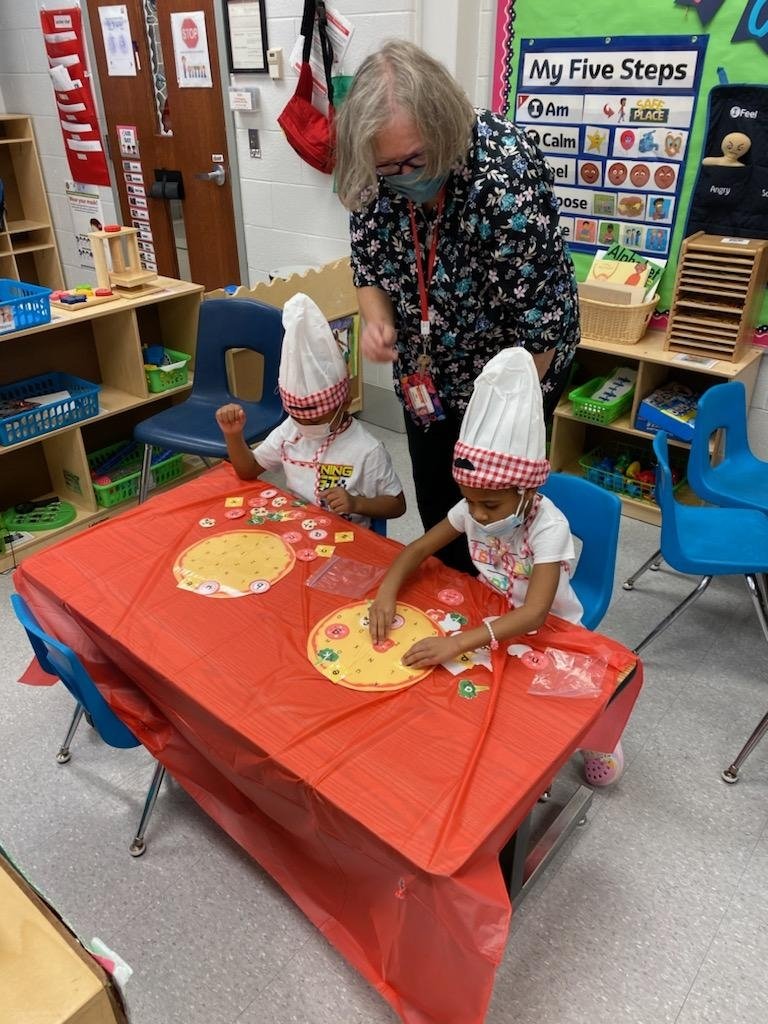 Dawson Orman ECH (@dawsonormanech) on Twitter photo These students thought outside of the "pizza box" today... fine motor, letter learning, math, and more! The Dawson Pizzeria was a hit! These kids are sure to steal a "pizza" your heart! #bigday #communityhelpers <a href="/JCPSEARLY/">JCPS Early Childhood</a> <a href="/staprinc/">Stephanie T. Johnson</a> @MyRinagratz <a href="/JCPSAsstSuptASP/">Dr. Alicia Averette</a> These students thought outside of the "pizza box" today... fine motor, letter learning, math, and more! The Dawson Pizzeria was a hit! These kids are sure to steal a "pizza" your heart! #bigday #communityhelpers <a href="/JCPSEARLY/">JCPS Early Childhood</a> <a href="/staprinc/">Stephanie T. Johnson</a> @MyRinagratz <a href="/JCPSAsstSuptASP/">Dr. Alicia Averette</a>