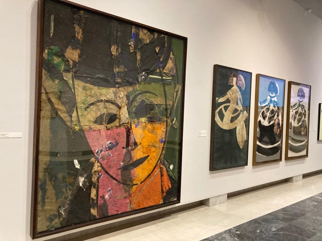 Nuestro <a href="/corodamas/">Coro de Damas Virgen de la Amargura</a> ha visitado hoy en #LasClaras la extraordinaria exposición de esculturas y pinturas de Picasso y Valdés
'Un diálogo con la historia del arte'.