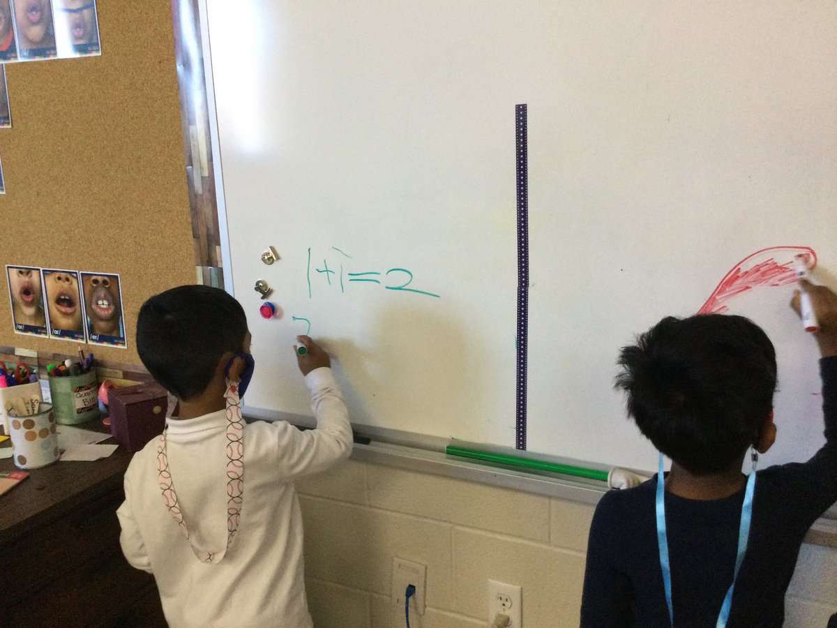 MsSkipwithLearn's tweet photo. @SienaLondon WE LOVE OUR NEW WHITE BOARD! The students favourite activity is “playing teacher” #FDK #LDCSB https://t.co/f33qlZ4aS2