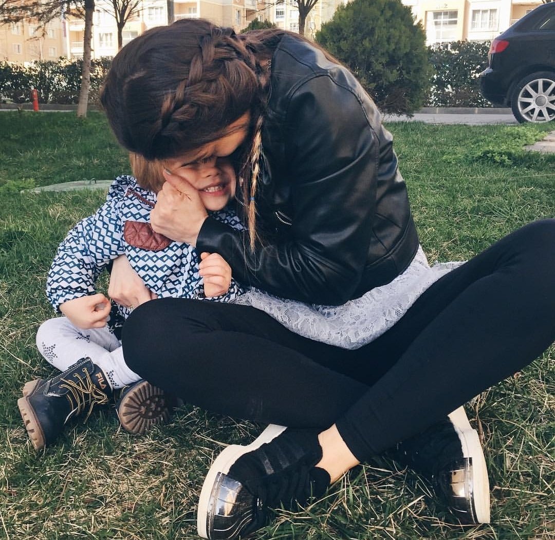 LukDaramitz's tweet photo. Lukyan D'aramitz
    ||28032016||

—Mi Mami es @Casxdl y mi Papi @Robert__Kauf
—Me gustan mucho los superheroes
—Me gustan los perritos 🐶
—Naci en Rusia pero vivo con papis en Nueva York♥️
—Soy el hermanito mayor de Maddie y Ali
—Amo a mis titas💕

¿RT? https://t.co/aCyuKQNaJj