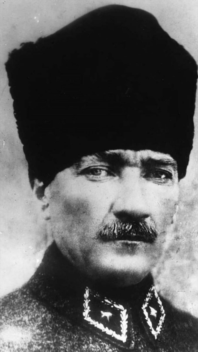 Ölürse beden ölür, fikirler ölümsüzdür..
 #10Kasım