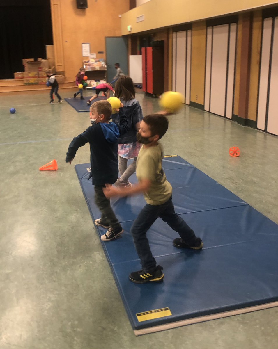 Sink the Ship for the win!  
<a href="/Petk12schools/">Petaluma City Schools</a> 
<a href="/pennpanthers/">Penngrove Elementary</a>