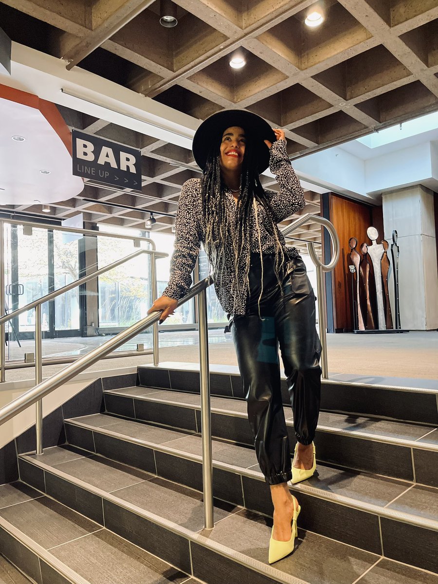 Shop Holiday Collection now at jemsboutique.ca 

#peipoli