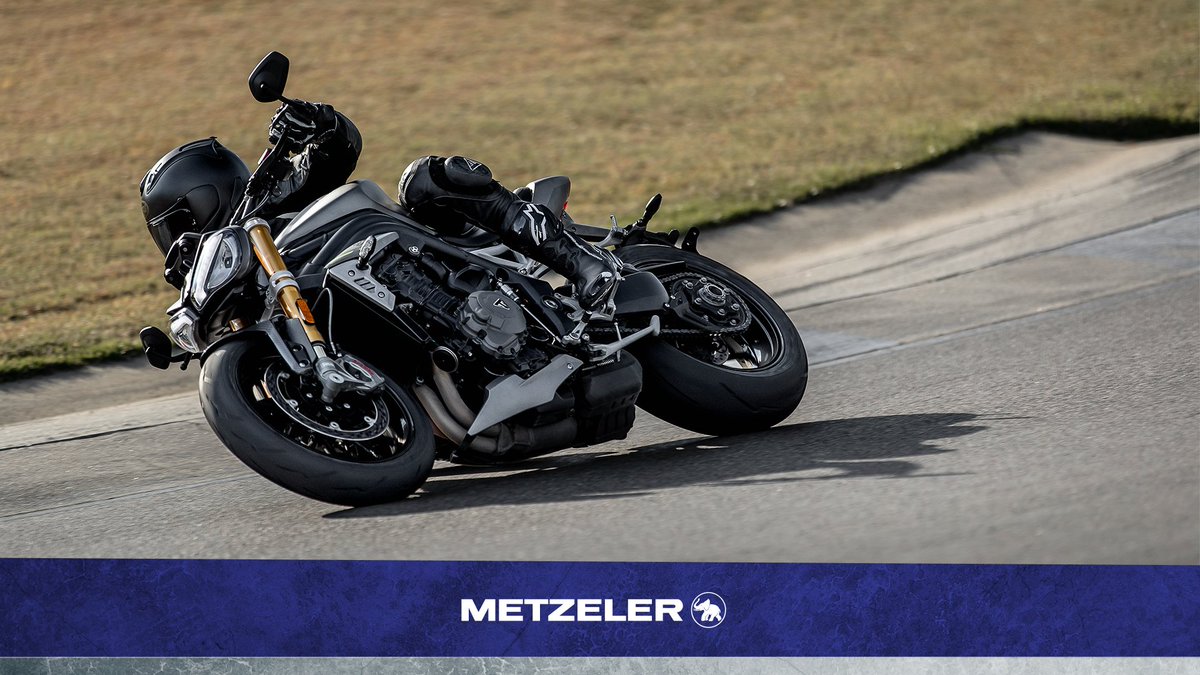 Feel equally at home on the road as you do on the track with RACETEC™ RR. Experience superior grip in all conditions, with the precision and stability needed for laps on the track or long straights on the wide-open road ☀. #Metzeler #MetzelerMoto #RacetecRR