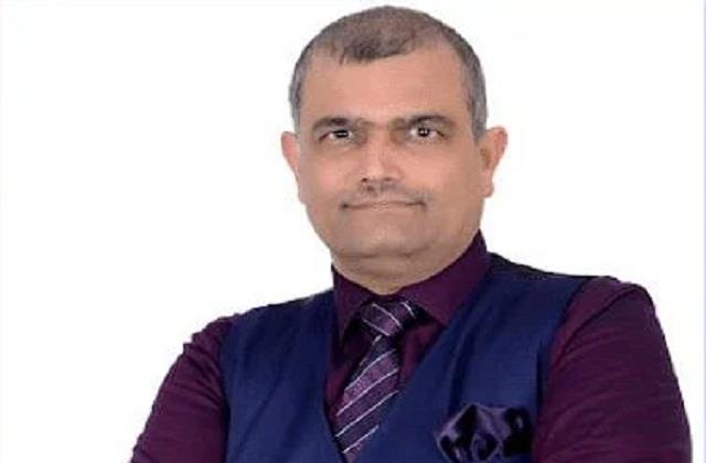 punjabkesari's tweet photo. अंतरराष्ट्रीय स्तर पर छठ की ब्रांडिंग करेंगे बिहार के सुमंत परिमल, जीत चुके हैं फोर्ब्स की प्रतियोगिता
https://t.co/wVc9q1LI1t
#BiharNews #PatnaNews #Forbes #Chhath #Branding #SumantParimal https://t.co/pyDePewFqb