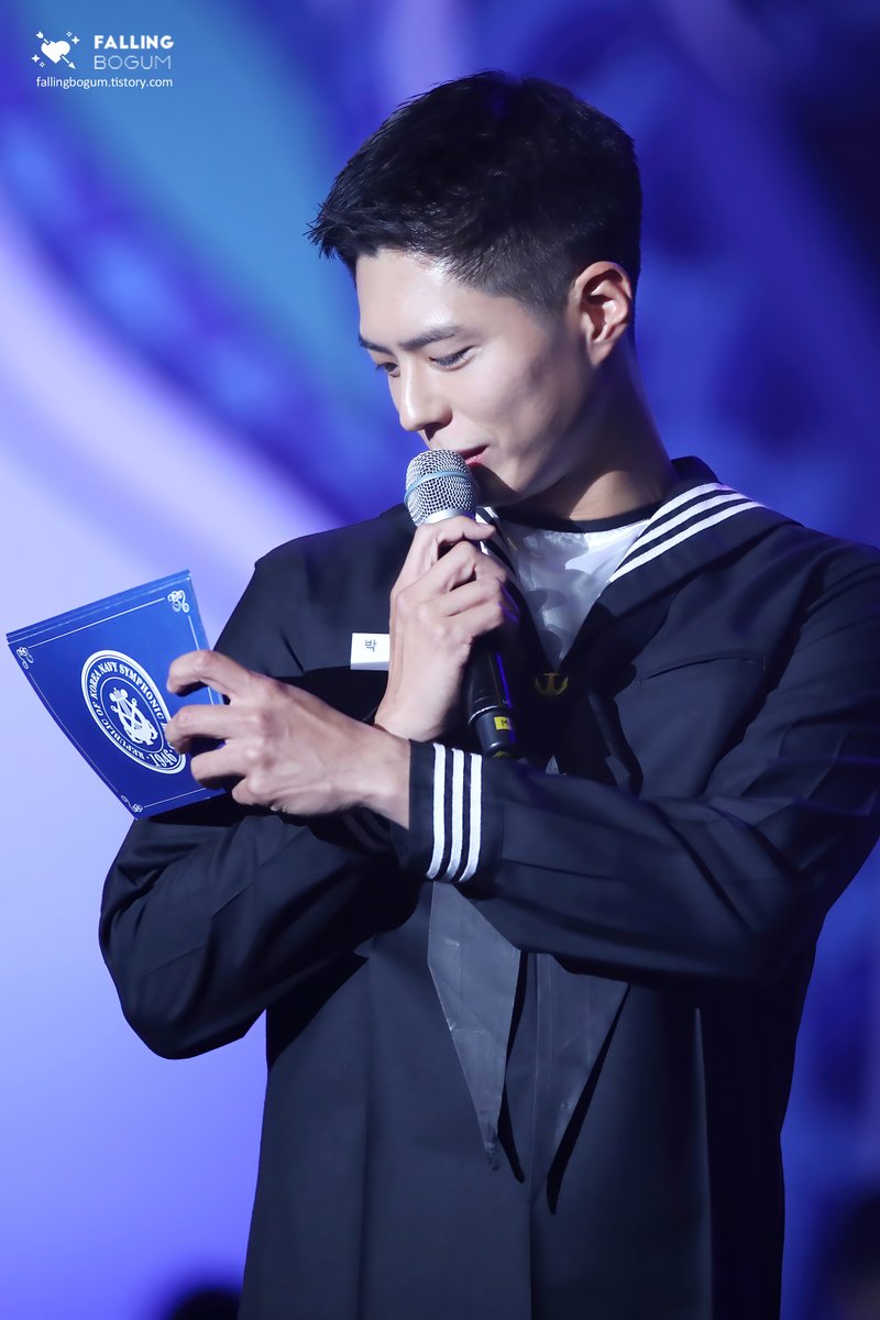 falling_bogum's tweet photo. 211109 서울 해군 호국음악회

@BOGUMMY 병장 보검이도 만날 수 있어, 행복했어요❤️

https://t.co/4WgxB4VLmI
https://t.co/34eQ4Xq4xR
https://t.co/eGzJU91vd6
https://t.co/wuetwJKIvd

#박보검 https://t.co/KoAUeiKRux