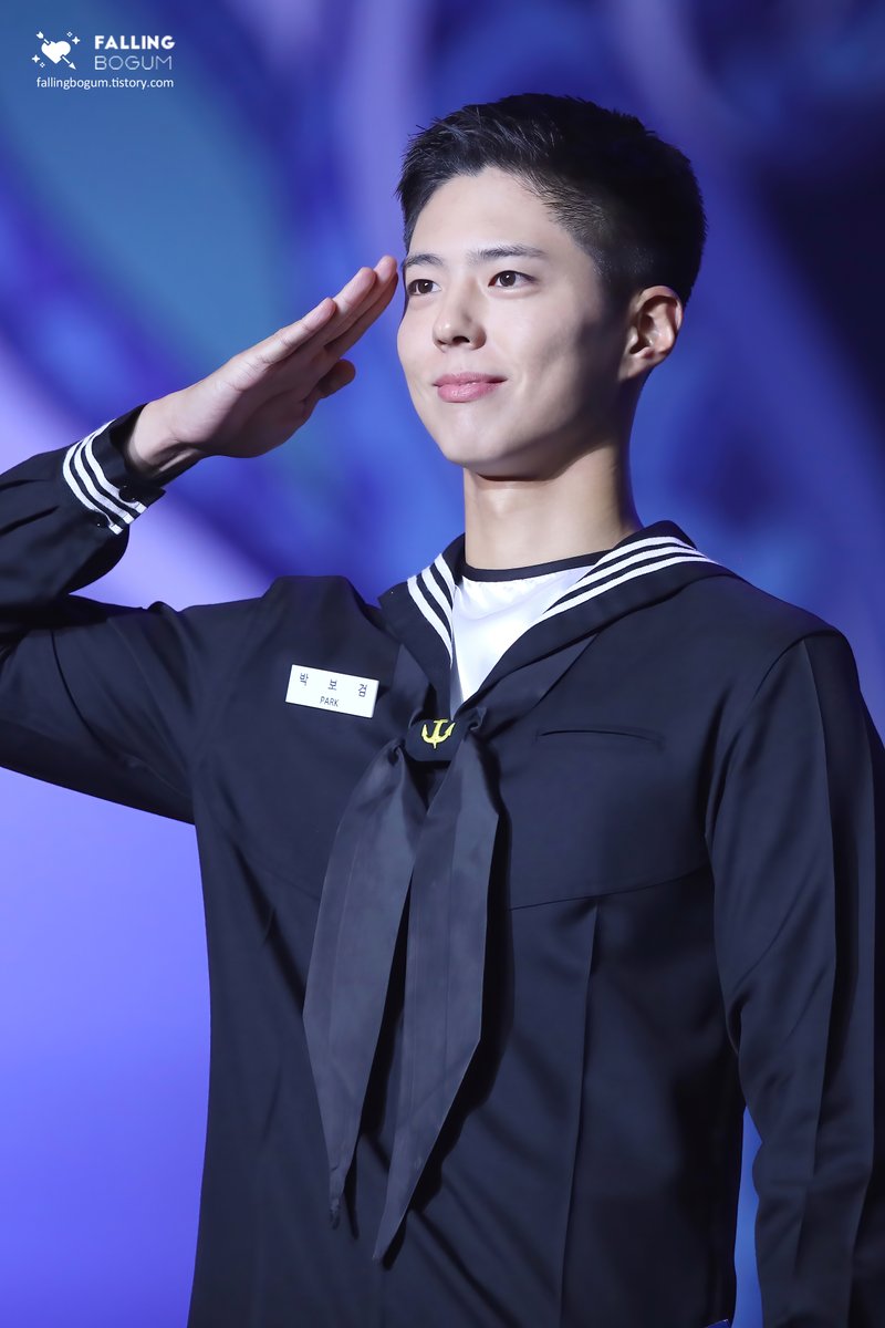 falling_bogum's tweet photo. 211109 서울 해군 호국음악회

@BOGUMMY 병장 보검이도 만날 수 있어, 행복했어요❤️

https://t.co/4WgxB4VLmI
https://t.co/34eQ4Xq4xR
https://t.co/eGzJU91vd6
https://t.co/wuetwJKIvd

#박보검 https://t.co/KoAUeiKRux