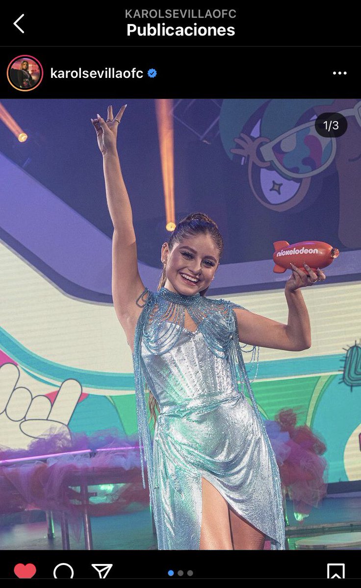 MellaSamira's tweet photo. @karolsevilla mi reina feliz cumpleaños mi vida 🥺❤️te amo y quiero que sigas haciendo lo que te haga feliz y que sigas siendo la persona que eres hoy ❤️eres mi inspiración y motivación a perseguir mis sueños, a no rendirme y me motivas cada día 🙌🏽 @karolsevilla https://t.co/Jv7Lm2q31e