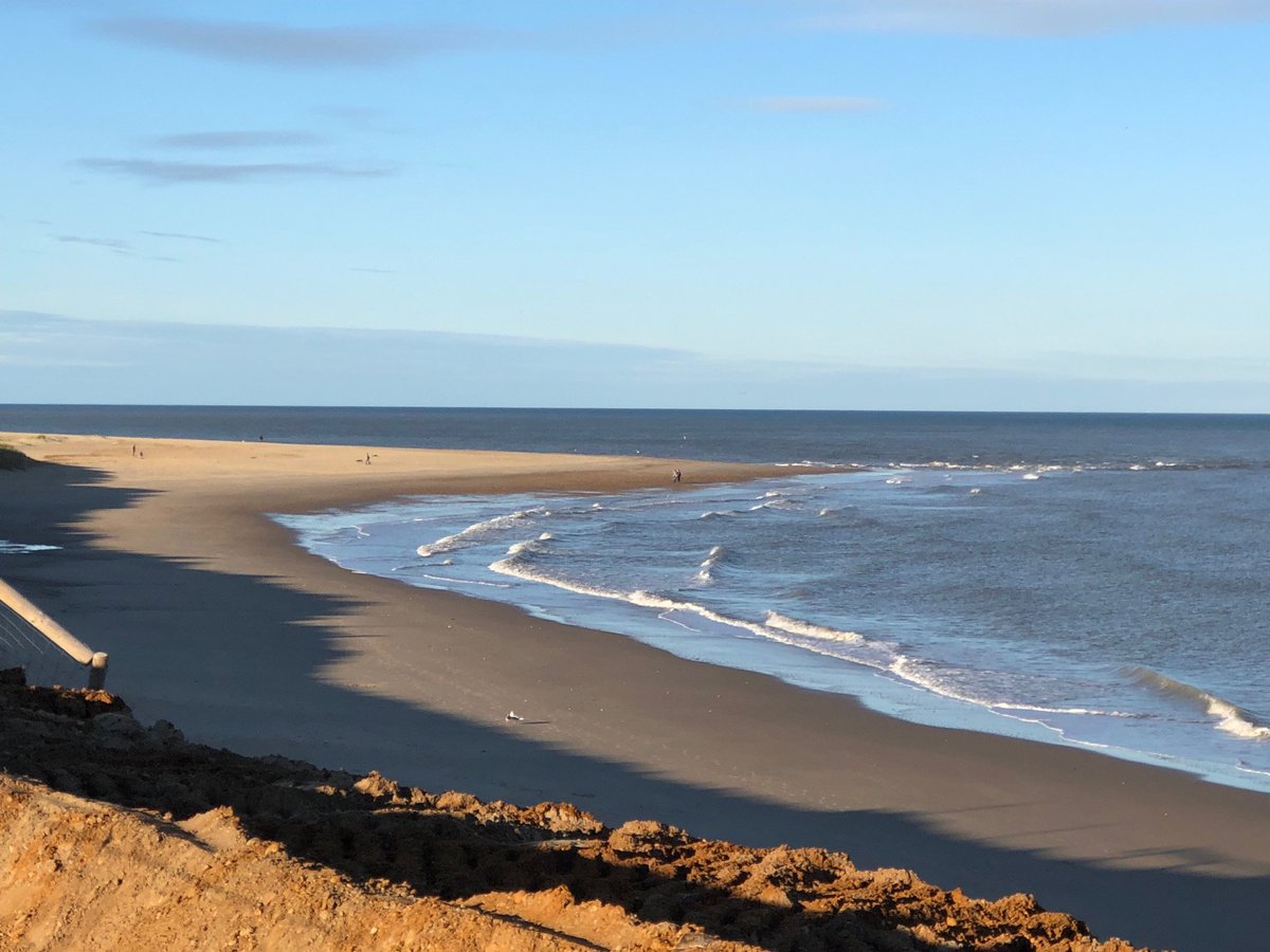 Winterton Beach Car Park tweet media