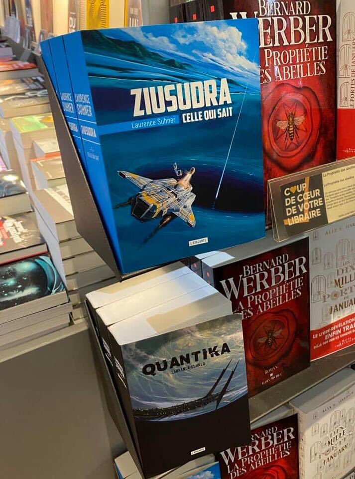 QuanTikasf's tweet photo. A la Fnac Montparnasse! #quantika #ziusudra #laurencesuhner https://t.co/NOITcK6bVZ
