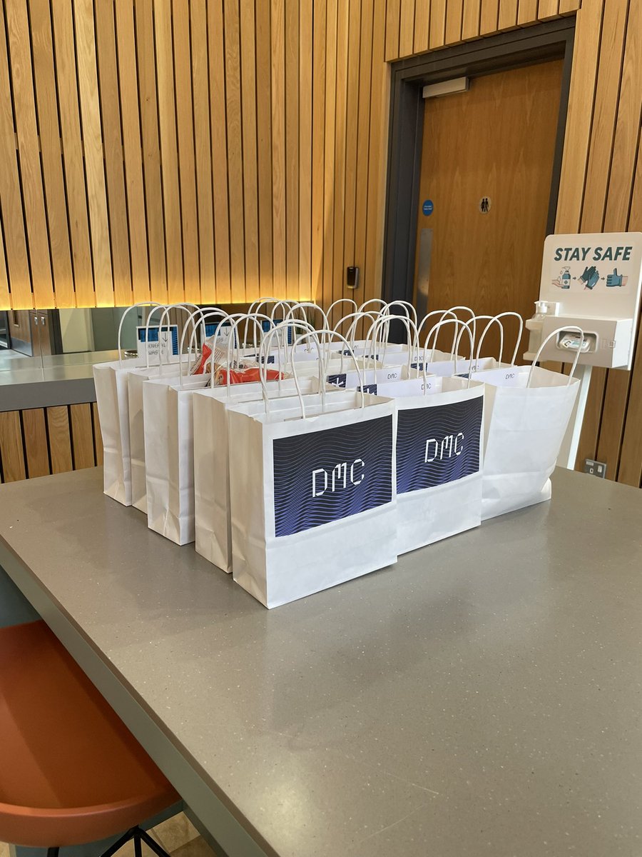 JilltyWhite's tweet photo. And to make things even better.. they had goodie bags! Thankyou @Barnsley_DMC .. you can’t beat a really good bag of swag! Not that any incentive is required to get me in your lovely new building! #IAmHooked! Hope to be back soon. 3DConnect Barnsley.. now there’s a thought! https://t.co/eL9BZVxC7S